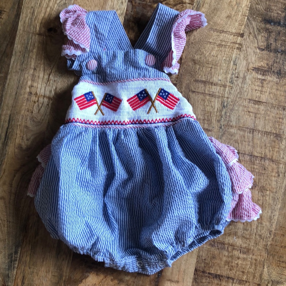 American Flag smocked bubble